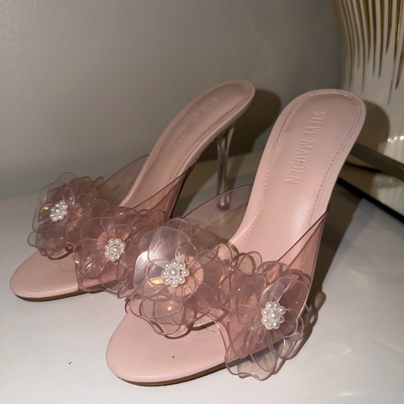 Steve Madden Pink Floral Women's Heels - Picture 2 of 4